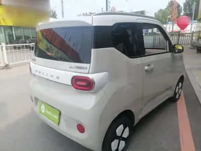 Wuling MINIEV