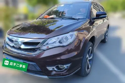 BYD S7