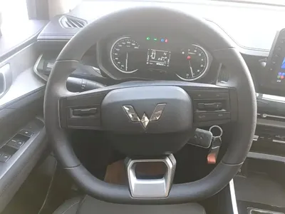Wuling Jiachen