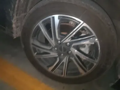 Maxus G90