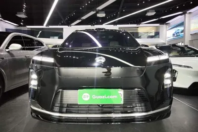 Nio ES8