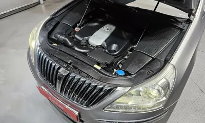 Hyundai Equus