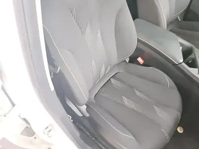 Roewe i5