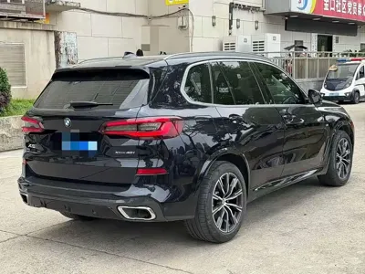 BMW X5 (Import)