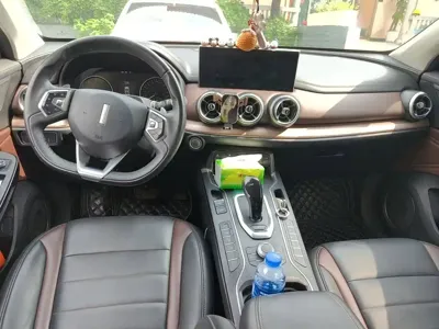 WEY Wey VV5
