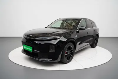 Li Auto L6