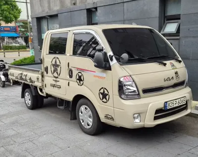 Kia Bongo III Minibus
