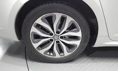 Renault-KoreaSamsung SM6