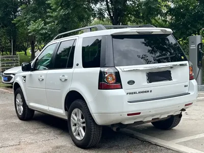 Land Rover Freelander 2