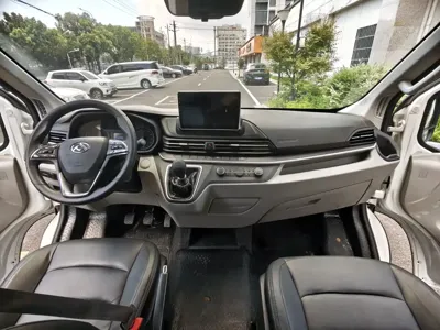 大通 V90