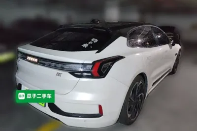 Zeekr 001