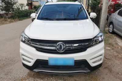Dongfeng Fengon S560