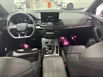 Audi Q5L Sportback