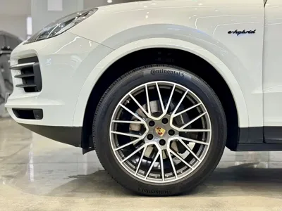Porsche Cayenne Hybrid