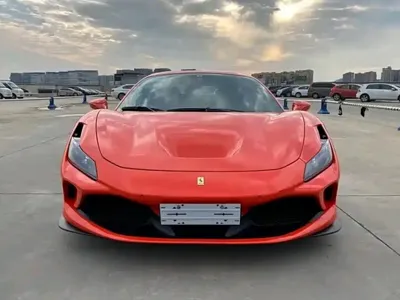 Ferrari F8