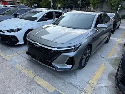Chery Arrizo 8