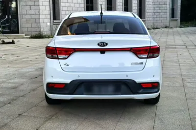 Kia K2