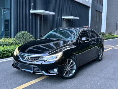 Toyota Reiz