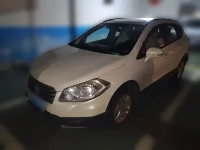 Suzuki S-Cross