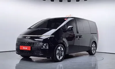 Hyundai Staria