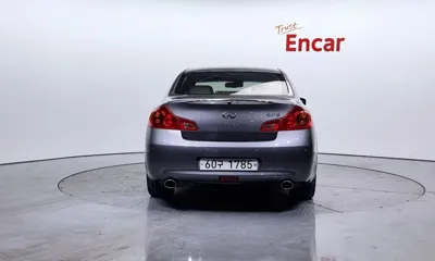 Infiniti G