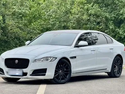 Jaguar XFL