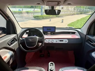 Wuling MINIEV