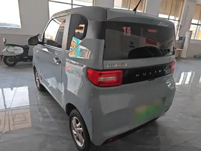 Wuling MINIEV