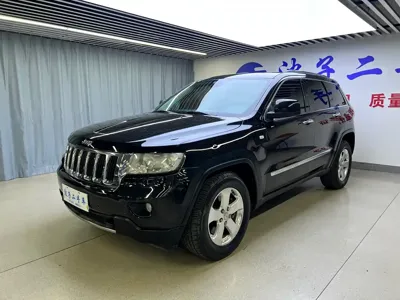 Jeep Grand Cherokee (Import)