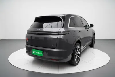 Li Auto L7