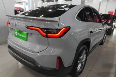 Nio EC6