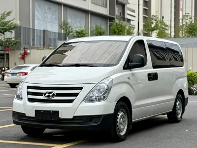 Hyundai H-1