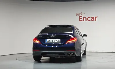 Genesis G70