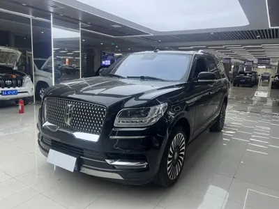 Lincoln Navigator