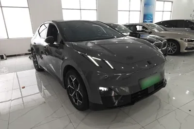 Lynk & Co Z20