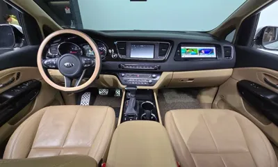Kia Canival