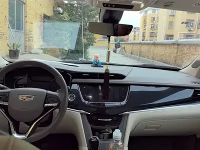 Cadillac XT6