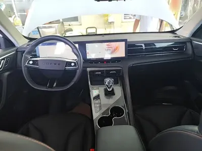 Roewe RX5