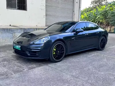 Porsche Panamera Hybrid