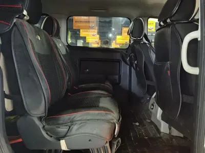 JAC Refine Refine M3