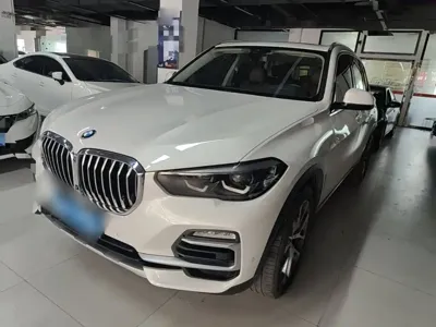 BMW X5 (Import)
