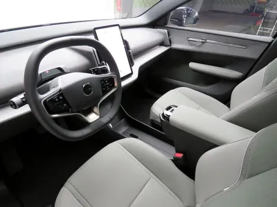 Volvo EX30