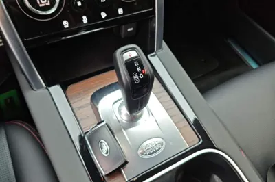Land Rover Discovery Sport New Energy