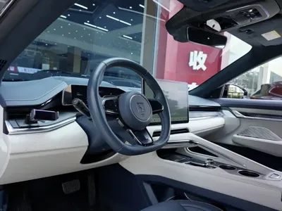 Zeekr 001