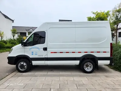 IVECO Ousheng