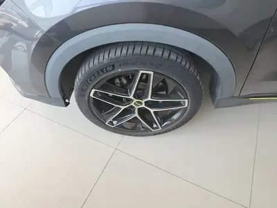 Roewe RX5 New Energy