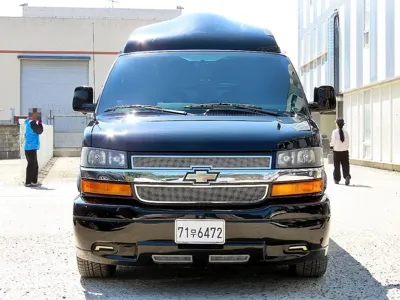 Chevrolet Express Van