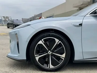 Nio ET5T