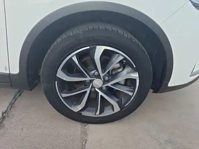 Geely Emgrand GS