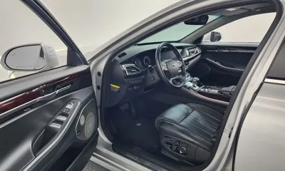 Genesis EQ900